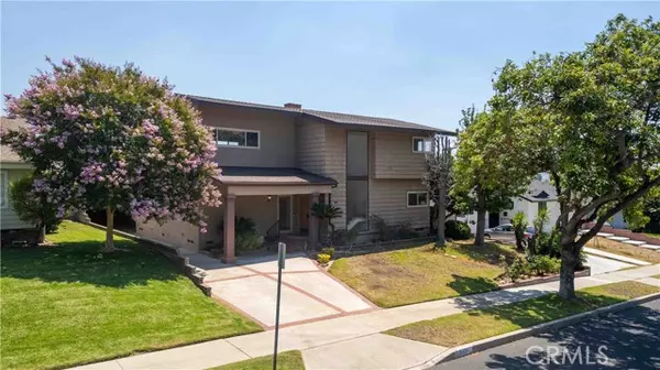 Burbank, CA 91504,648 Uclan Drive