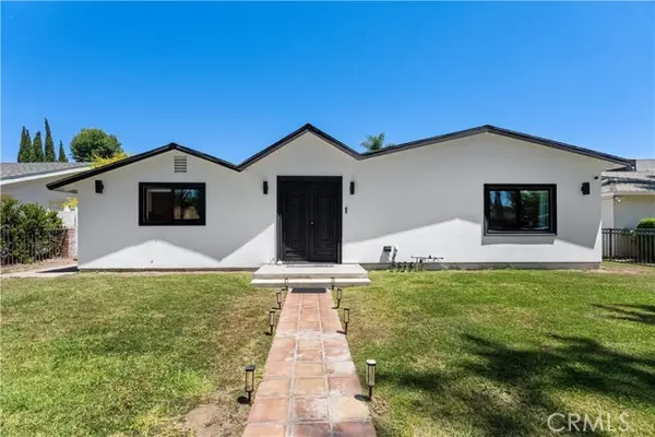 5226 Woodman Avenue, Sherman Oaks, CA 91401