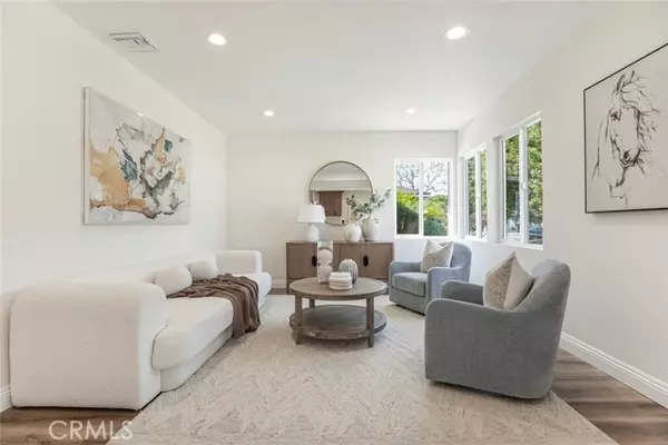 4250 McConnell Boulevard, Los Angeles, CA 90066