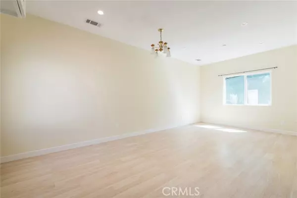 Glendale, CA 91202,748 W Dryden Street #A