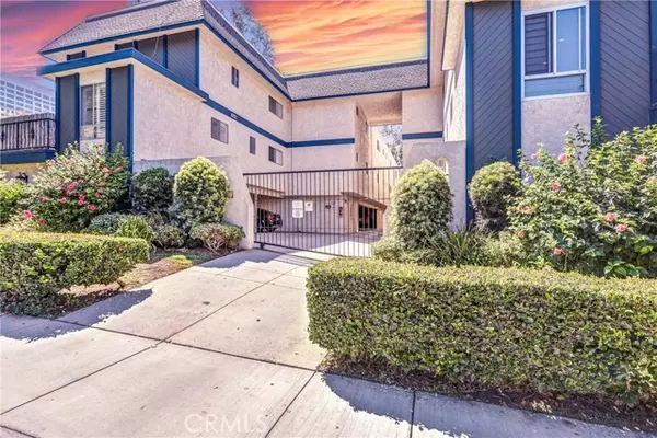 Glendale, CA 91203,408 Burchett Street #5