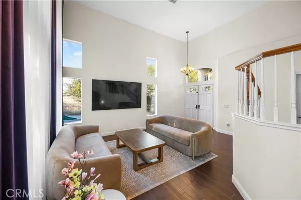 Valencia (santa Clarita), CA 91354,27503 Wellsley Way