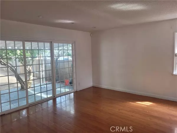 Los Angeles, CA 90042,231 S Avenue 55