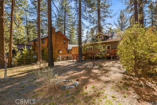 Wrightwood, CA 92397,610 Mountain View Avenue