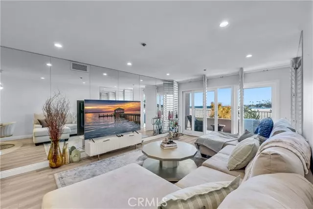 Long Beach, CA 90802,1 3rd Place