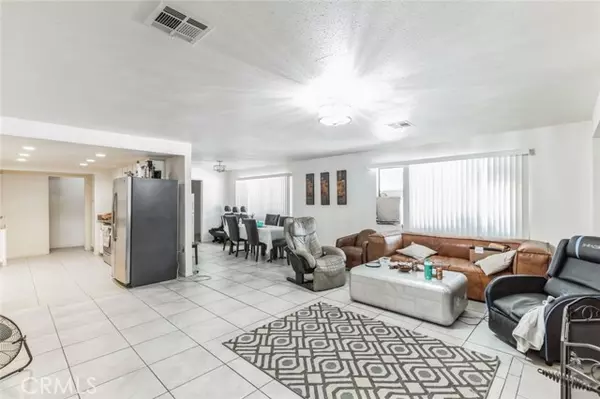 Desert Hot Springs, CA 92241,17755 Avenida Manzana