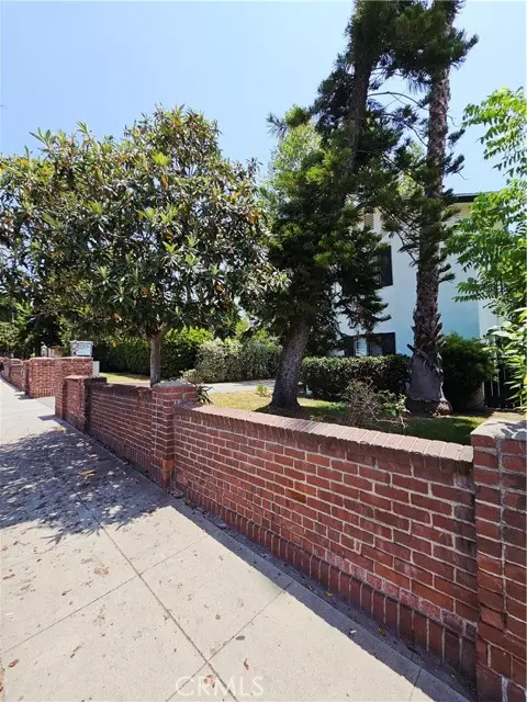 Glendale, CA 91201,1142 Western Avenue