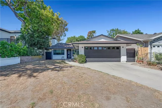 North Hollywood (los Angeles), CA 91602,4645 Farmdale Avenue