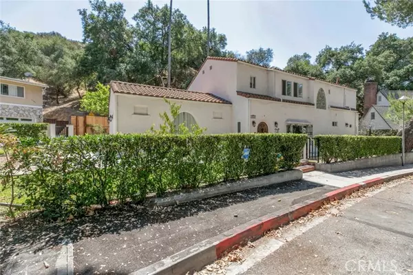 Glendale, CA 91206,2644 E Chevy Chase Drive