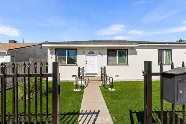 Panorama City (los Angeles), CA 91402,8827 Sylmar Avenue