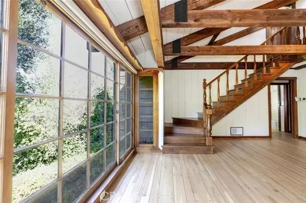 Studio City (los Angeles), CA 91604,3853 Eureka Drive