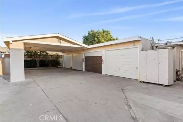 Compton, CA 90220,510 S Tamarind