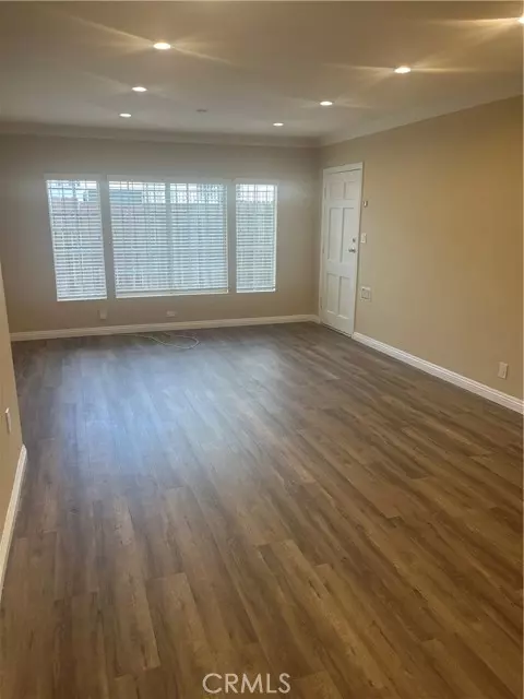 Los Angeles, CA 90016,1915 S Orange Drive