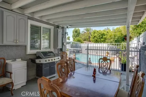 North Hollywood (los Angeles), CA 91605,7001 Van Noord