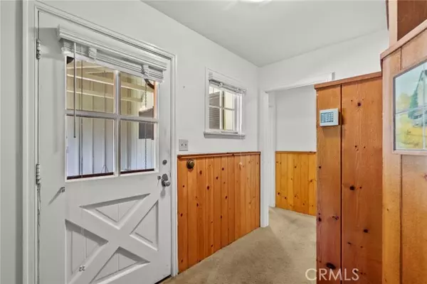 Woodland Hills (los Angeles), CA 91367,22308 Dolorosa