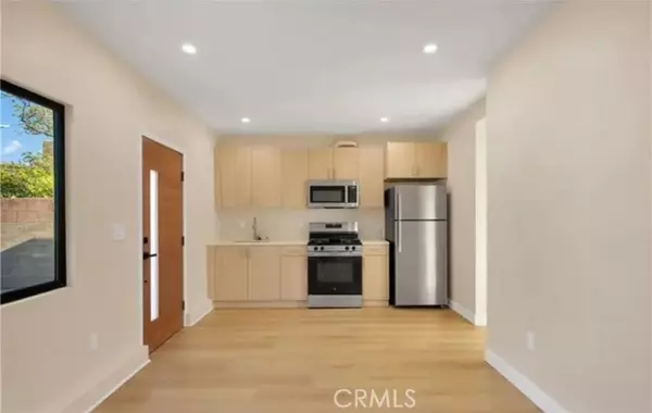 Granada Hills (los Angeles), CA 91344,10507 Dempsey Avenue