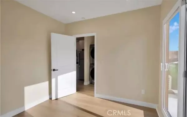 Granada Hills (los Angeles), CA 91344,10507 Dempsey Avenue