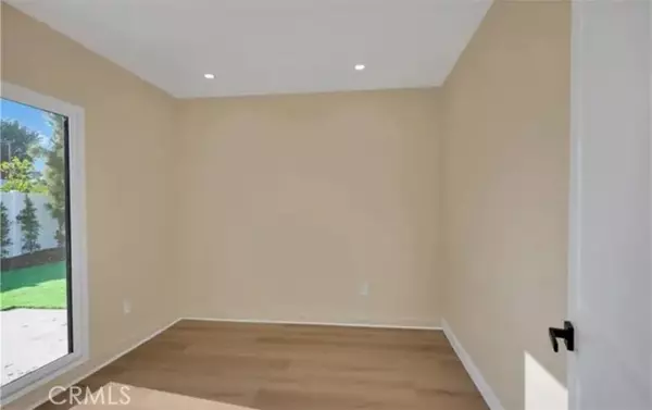 Granada Hills (los Angeles), CA 91344,10507 Dempsey Avenue