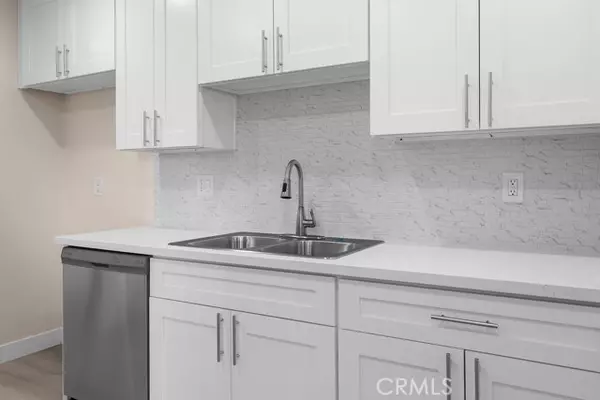 Glendale, CA 91206,1485 E Wilson #M