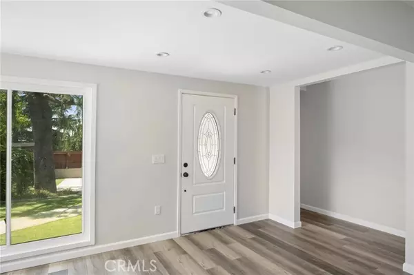 La Crescenta, CA 91214,4924 Lowell Avenue