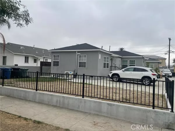 Burbank, CA 91504,2304 N Niagara