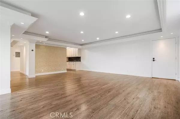 Glendale, CA 91202,250 W Fairview Avenue #301