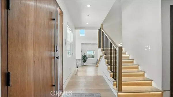 Glendale, CA 91214,2806 Manhattan