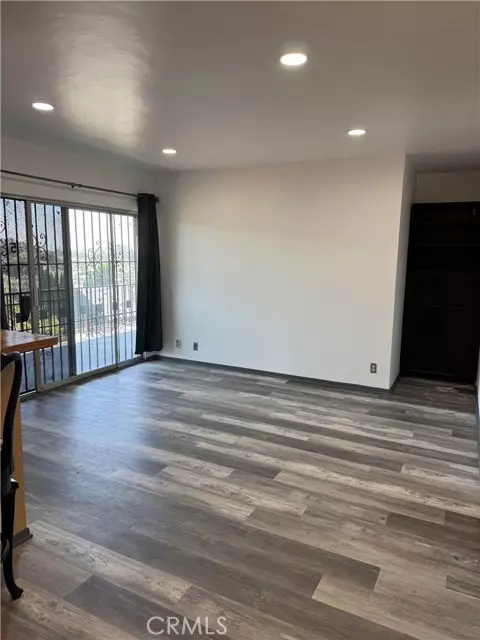 2257 Ewing Street #5, Los Angeles, CA 90039