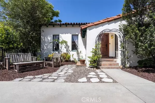 989 Coronado Drive, Glendale, CA 91206