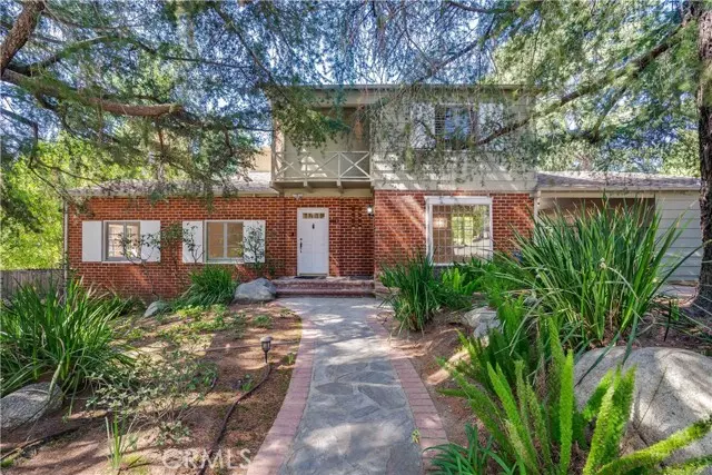 La Canada Flintridge, CA 91011,5227 Alta Canyada