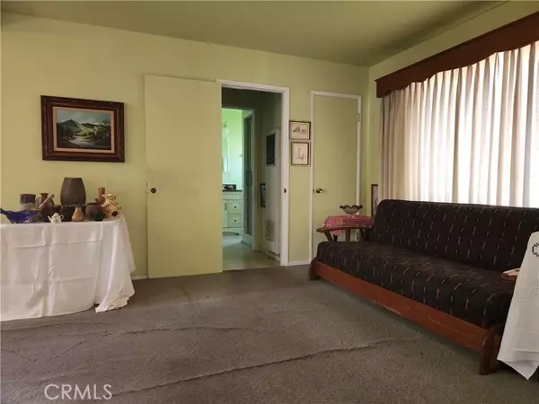 Pomona, CA 91766,2282 S Palomares