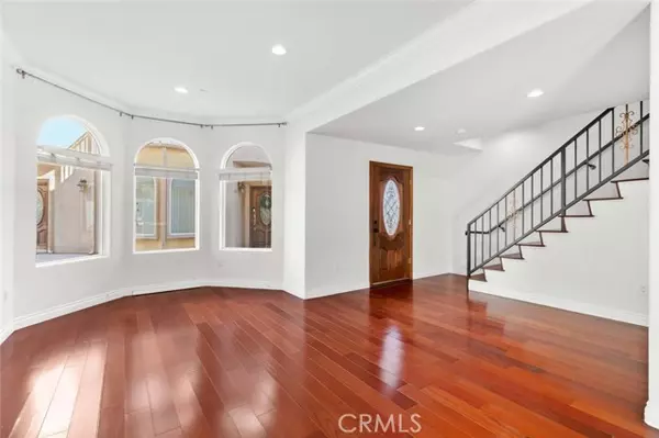 Tujunga (los Angeles), CA 91042,6939 Greeley Street #102