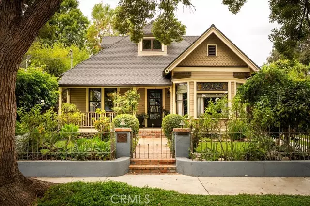 Pasadena, CA 91103,587 N Raymond