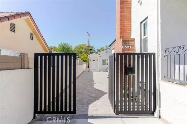 Glendale, CA 91202,1429 Cleveland #A