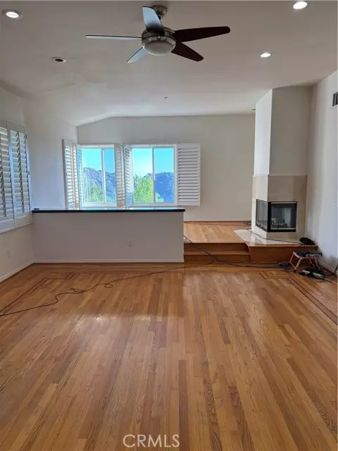 Glendale, CA 91208,1928 Calle Dulce