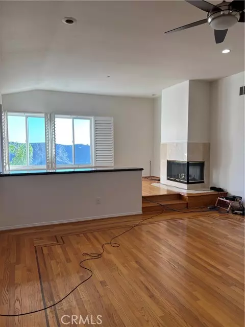 Glendale, CA 91208,1928 Calle Dulce