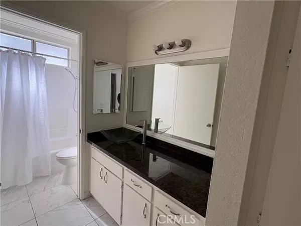 Burbank, CA 91502,240 W Verdugo #K