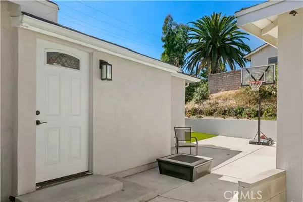 Glendale, CA 91206,1594 Trenton