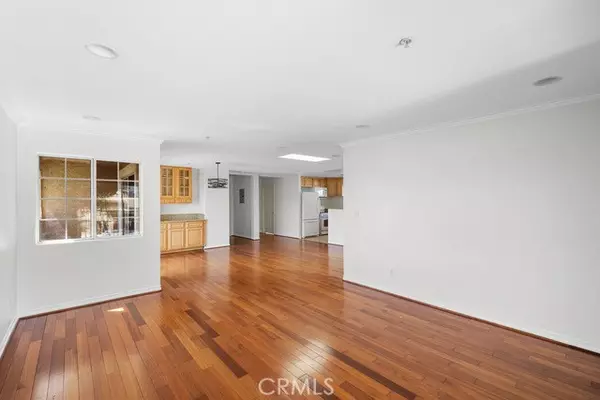 Burbank, CA 91501,617 E Tujunga Avenue #201