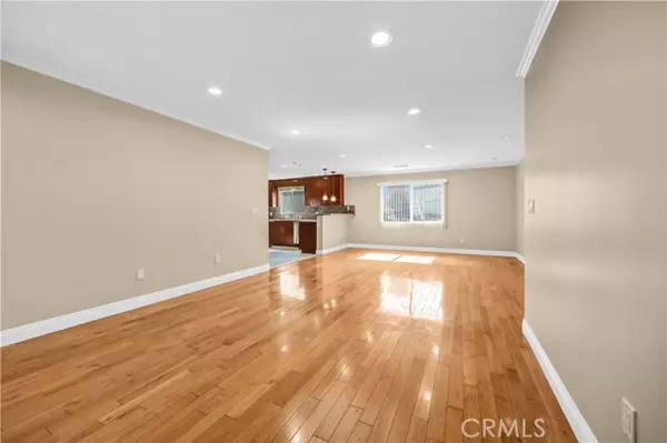 North Hollywood (los Angeles), CA 91606,6654 Bellaire