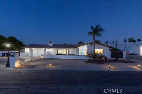 Palm Springs, CA 92262,2290 N Victoria