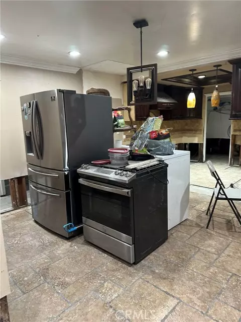 13000 Lull Street, North Hollywood (los Angeles), CA 91605