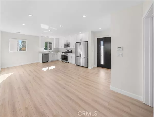 La Crescenta, CA 91214,3061 Stevens Street