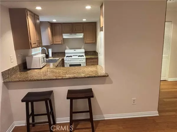 Glendale, CA 91206,618 N Howard Street