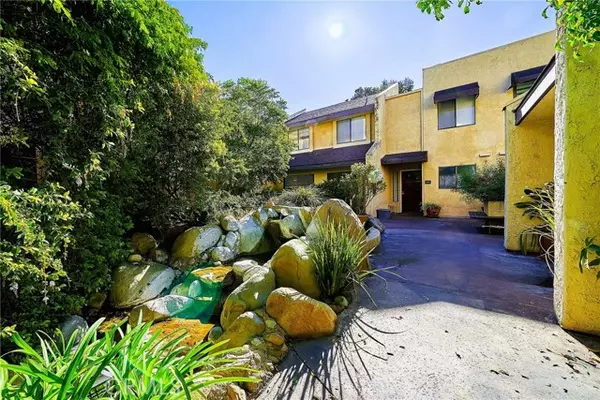 La Crescenta, CA 91214,3130 Montrose Avenue #102