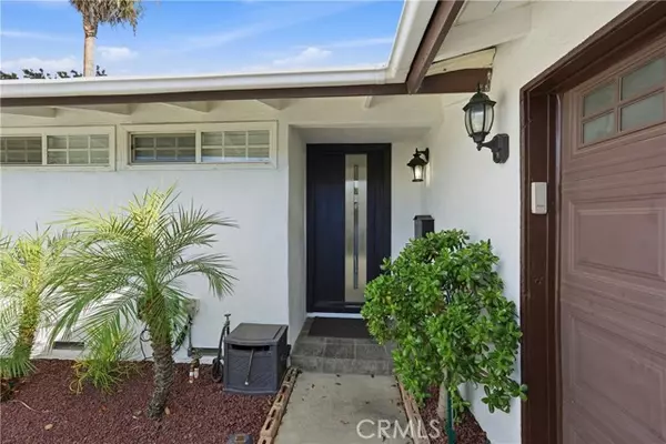 Granada Hills (los Angeles), CA 91344,16456 Kingsbury