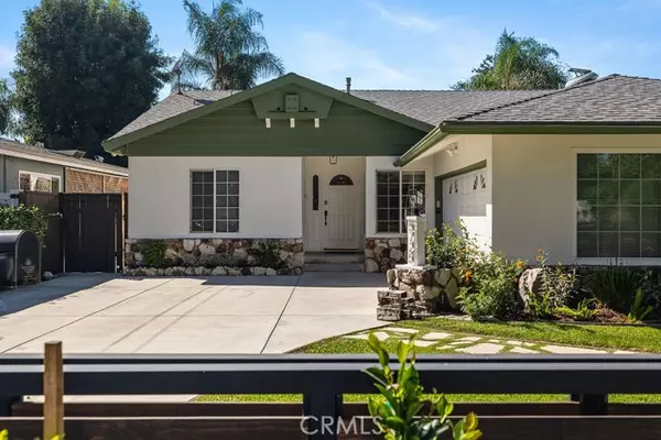 Valley Village, CA 91607,5725 Rhodes Avenue