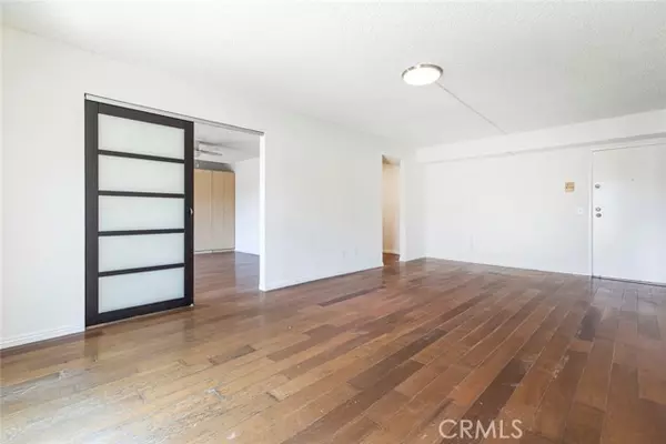 Glendale, CA 91205,1422 Rock Glen #210