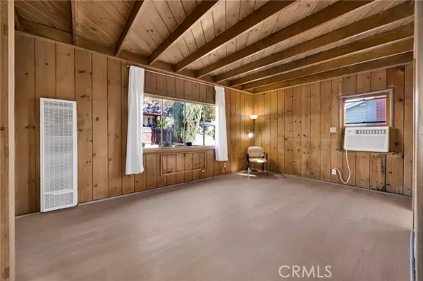 La Crescenta, CA 91214,3740 4th