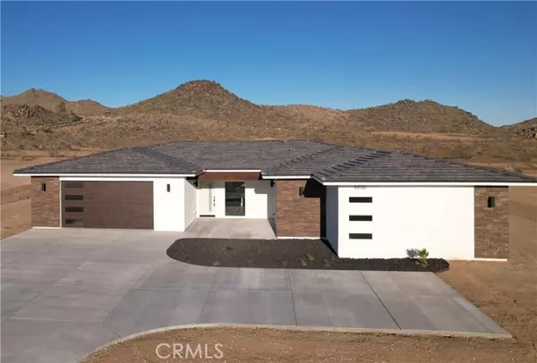 16755 Choco Road, Apple Valley, CA 92307